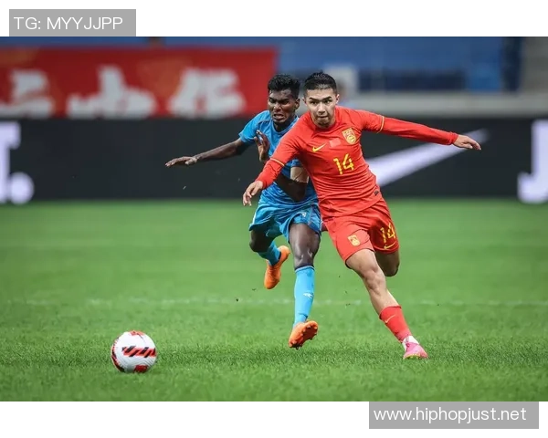 莫斯科迪与格罗兹尼的激烈对决展现足球魅力与团队精神